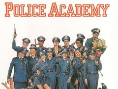 Шэрон Стоун вернется в «Полицейскую академию»?