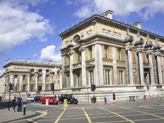 Старейший музей Британии закрыт на ремонт