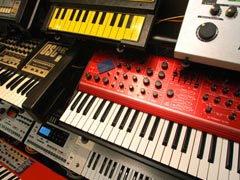 Оборудование Soma Electronic Music Studios, на котором работает Tortoise