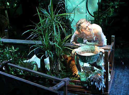 Сцена из спектакля «Сказка Арденнского леса»