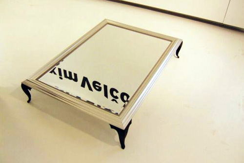 Проект IKEANA чешского дизайнера Максима Велчовски, выставленный на выставке в Эйндховене в 2008 году 