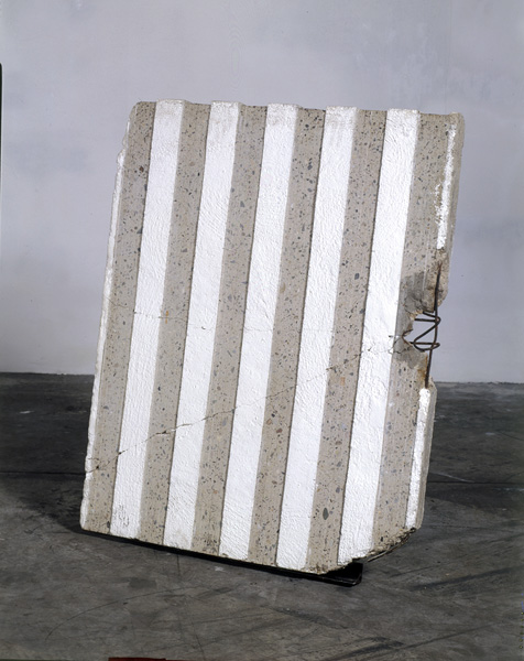 Даниель Бюрен. Гравюра на бетоне. 1990
