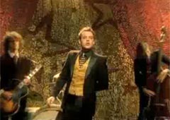 Кадр из клипа «Mr Brightside» группы The Killers