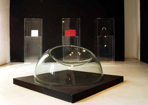 Выставка дизайнерских объектов Широ Кураматы в галерее Карлы Соццани при концепт-сторе Corso Como 10