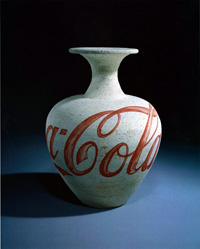 Ай Вэйвэй. Ваза «Кока-Кола». 1997