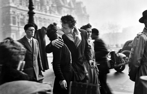 Поцелуй у Отель-де-Виль. Париж. 1950