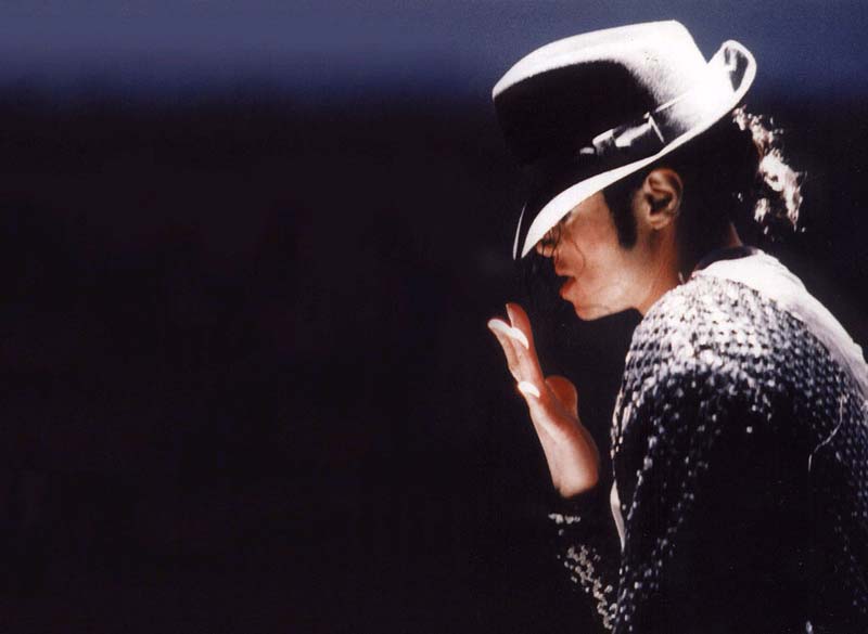 Перед своей смертью Майкл Джексон завершил работу над масштабным видеопроектом, который должен был демонстрироваться на его лондонских концертах.