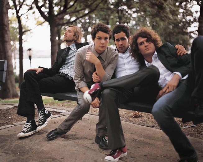 Журнал Rolling Stone опубликовал список лучших песен 2008 года, составленный читателями. Первое место в списке заняла композиция «Human» лас-вегасской группы The Killers.