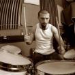 Ударник армяно-американской группы System of a Down Джон Долмаян принял участие в прослушивании на место нового барабанщика Smashing Pumpkins.