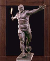 Статуя Юрия Лужкова работы Зураба Церетели