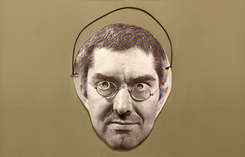 Питер Мур. Фотографическая маска Джорджа Мачюнаса (фрагмент). 1973 