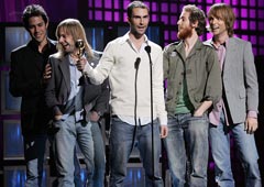 Maroon 5 впервые сыграют в Москве