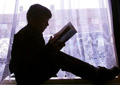 Британские дети бросают читать