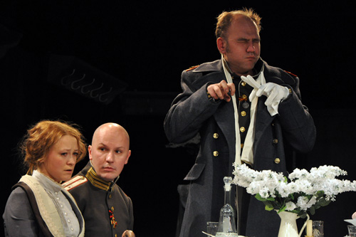 Сцена из спектакля «Три сестры» в постановке Льва Эренбурга  - Мария Павлова 