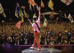  Muse  на фестивале в Гластонбери (2010)