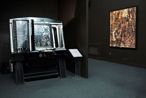 Cинтезатор АНС 202 на выставке Павла Филонова в Русском музее. 2006