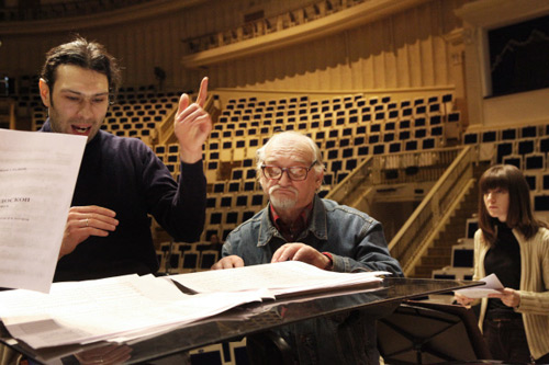 Владимир Юровский и Геннадий Гладков (слева направо) на репетиции концерта, посвященного юбилею Геннадия Гладкова 