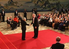 Аниш Капур и Сэйдзи Одзава получат японскую Нобелевку