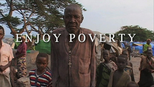 Кадр из фильма  «Эпизод III. Наслаждайся бедностью»   - Ренцо Мартенс 