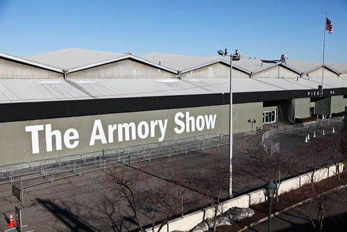 Причалы 92 и 94 в Нью-Йорке – место проведения выставки The Armory Show 