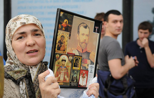 Протест во время открытия выставки «Icons» в Краснодаре 