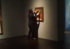 Картину Пикассо спасли от художника-вандала