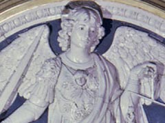 В Metropolitan упал архангел