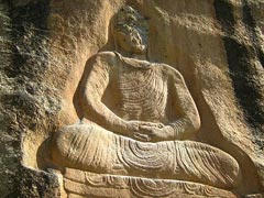 Одна из статуй Будды в долине Бамиан