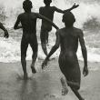 Мартин Мункачи. Мальчики на берегу озера Танганьика. 1930/2004