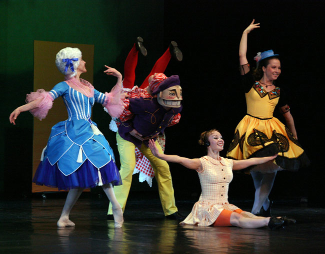 Сцена из балета «Щелкунчик»