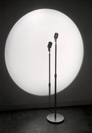  Рафаэль Лозано-Хеммер. «Микрофон». 2008 