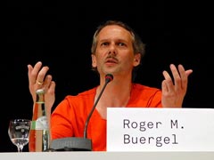 Рогер Бюргель на выставке Documenta 12. Кассель. 2007