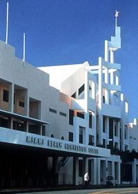  Miami Beach Convention Center  