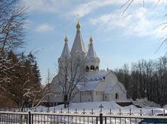 Храм-памятник святых новомучеников и исповедников российских на Бутовском полигоне, где в 1930-1951 годах было расстреляно более 20 тысяч человек