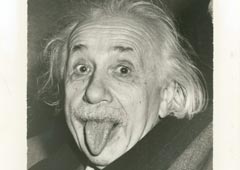 Продали Эйнштейна с высунутым языком