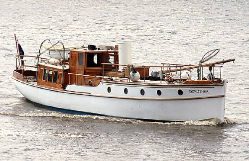 «Dorothea» a Fine Gentleman's Motor Yacht