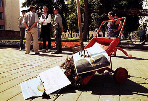 Alexander Pushkin. A Present for the President. Performance. 1999 