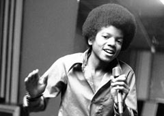 Самый младший участник Jackson 5, 13-летний Майкл Джексон. 1972
