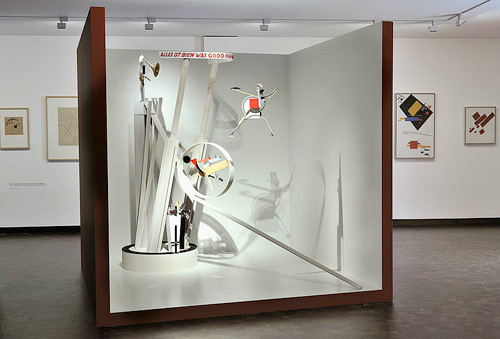 Вид экспозиции на выставке Lissitzky+