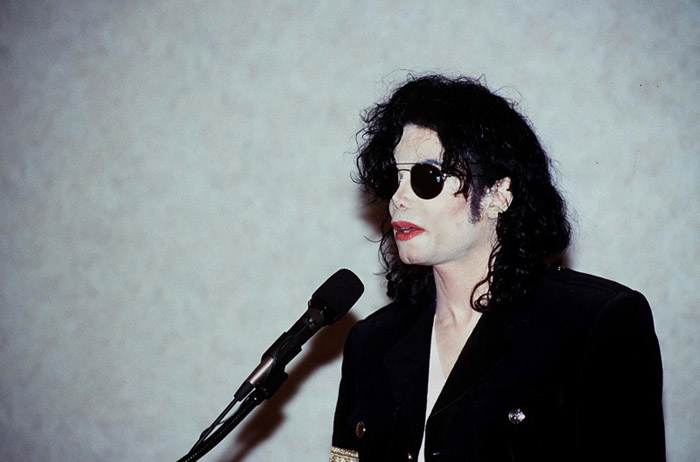 2009. 25 июня. Смерть Майкла Джексона.