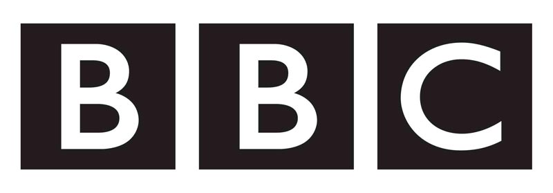 Двое ведущих и редактор BBC поплатились своими рабочими местами из-за скабрезного телефонного звонка в радиоэфире. Редактор BBC Radio 22 Лесли Дуглас уволилась, подал заявление об увольнении и ведущий Рассел Брэнд, на три месяца отстранен от эфира ведущий Джонатан Росс.