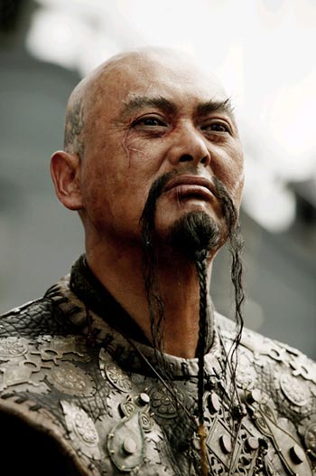 Гонконгский актер Чоу Юнь-Фат сыграет главную роль в байопике Конфуция, съемки которого начнутся в конце марта в Пекине. При этом Чоу Юнь-Фат известен прежде всего ролями в боевиках и фильмах о восточных единоборствах.