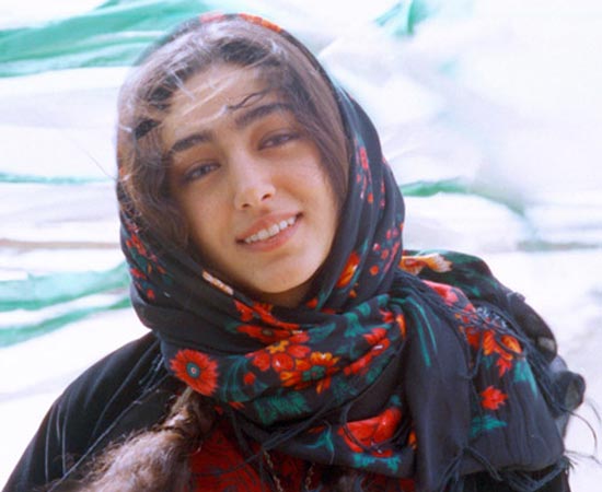 25-летнюю иранскую актрису Голшифтэ Фарахани не выпустили из страны за то, что она снялась в голливудском фильме.