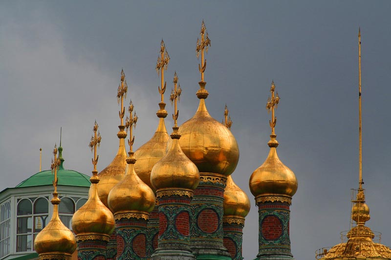 Свято место пусто не бывает – после закрытия рейтинга блогов «Яндекса» заменить его пытаются самые разные проекты. Русская православная церковь тоже не собирается оставаться в стороне.