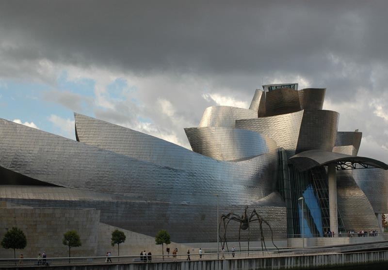 Руководство филиала музея Гуггенхайма в Бильбао признало, что музей растратил 4,2 млн евро бюджетных денег.