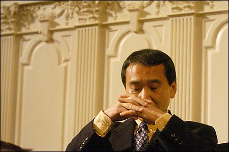 Японский писатель Харуки Мураками получил Иерусалимскую премию 2009 года. При этом, выступая на церемонии награждения, Мураками раскритиковал Израиль за войну в Газе.
