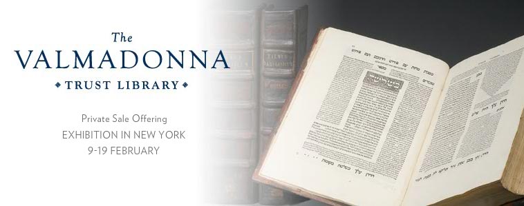 Аукционный дом Sotheby’s открыл в Нью-Йорке предпродажную выставку старинных еврейских книг из библиотеки фонда Вальмадонна, которая оценивается в $40 млн. В собрание входит 13 тысяч книг, включая первое печатное издание Талмуда.