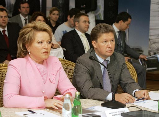 Губернатор Валентина Матвиенко и председатель правления «Газпрома» Алексей Миллер