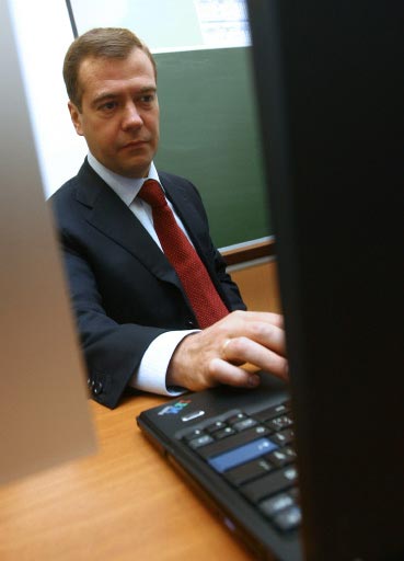 Президент России Дмитрий Медведев намерен завести блог на сервисе «Живой журнал». ЖЖ может появиться уже в среду.