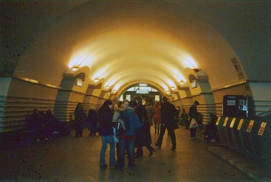 Премьера хоровой симфонии «Невский проспект» состоится 5 октября на платформе станции петербургского метро «Невский проспект». Об этом сообщил гендиректор «Петербург-концерта» Евгений Колчин.